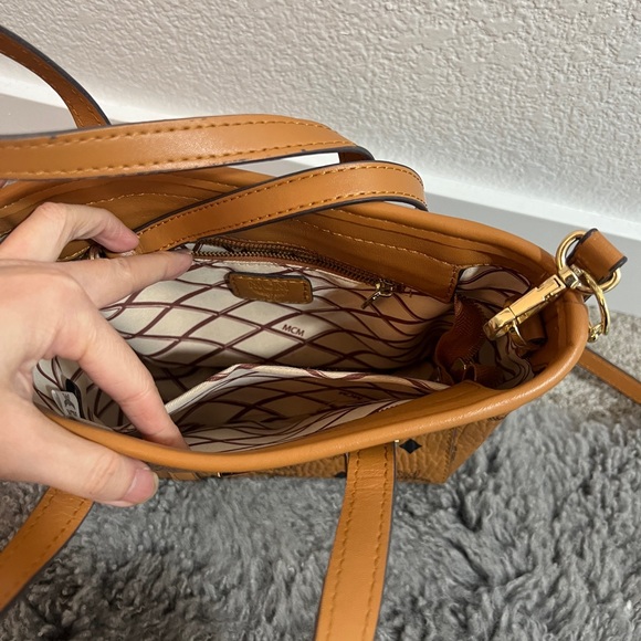 MCM Crossbody Tote Bag - Picture 6 of 6